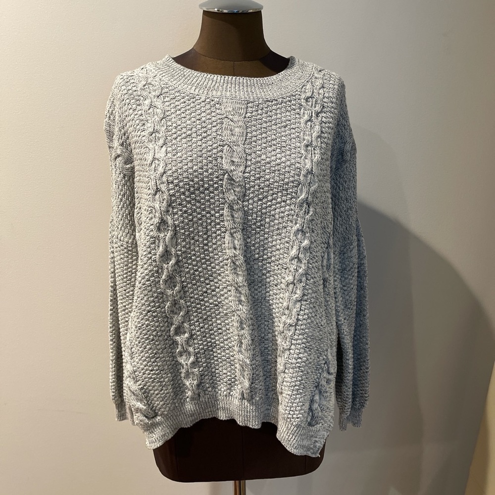 Millau gray sweater from LF Stores